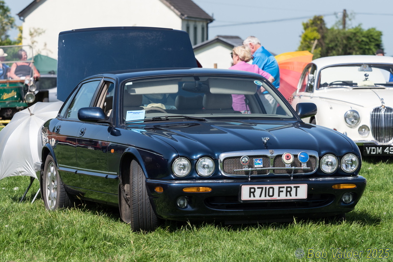 BC153103.jpg